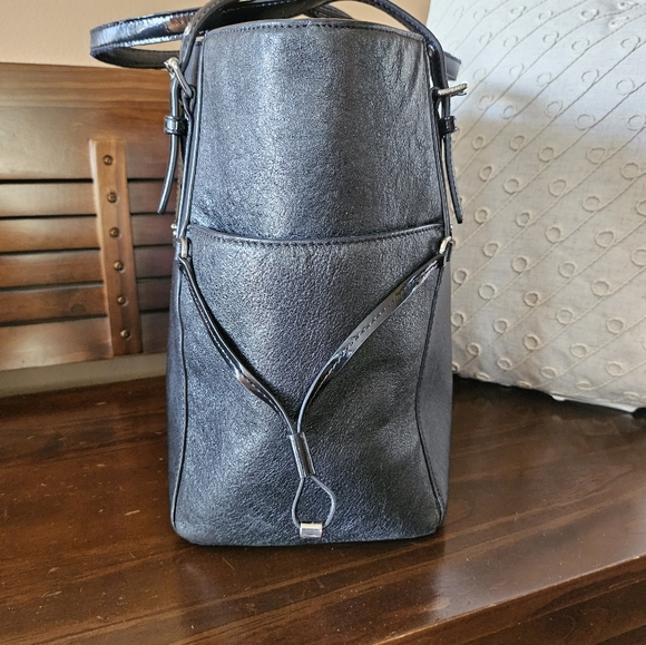 Michael Kors Large Leather Tote Bag! GUC! - Picture 5 of 11